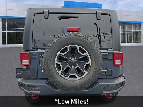 Used 2016 Jeep Wrangler Unlimited Rubicon AWD/4WD image 7