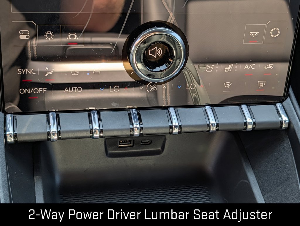 New 2027 GMC Terrain Elevation w/ Elevation Premium Package FWD image 15