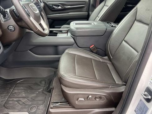 Used 2022 GMC Yukon Denali AWD/4WD image 17