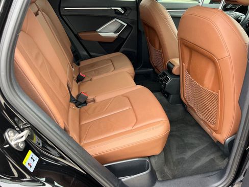 Used 2021 Audi Q3 2.0T Premium w/ Convenience Package image 15