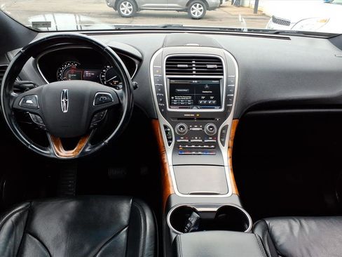 Used 2016 Lincoln MKX Reserve w/ Technology Package image 7