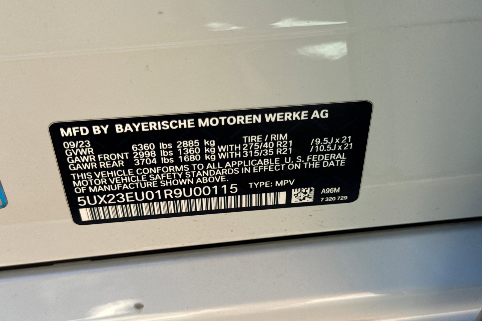 Used 2024 BMW X5 xDrive40i w/ M Sport Package AWD/4WD image 39