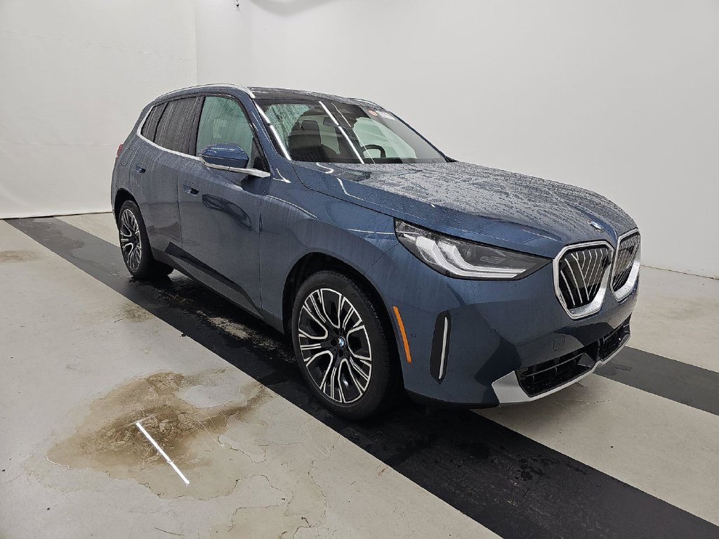 Used 2026 BMW X3 xDrive30i AWD/4WD image 4
