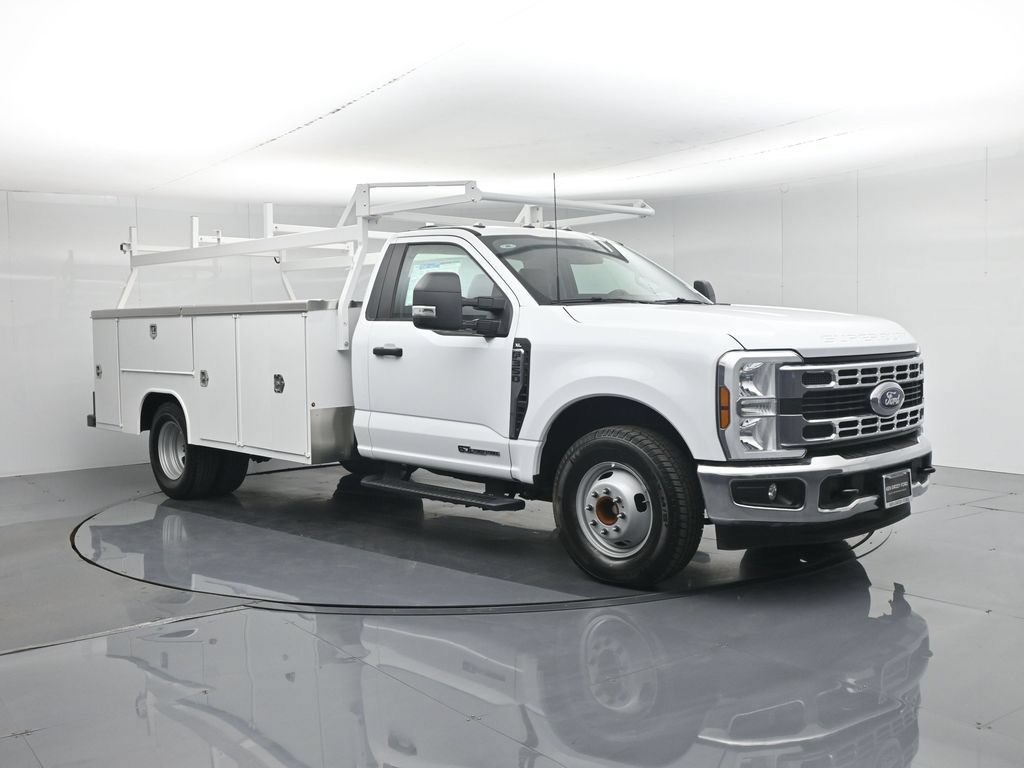 New 2025 Ford F350 XL w/ XL Chrome Package RWD image 30
