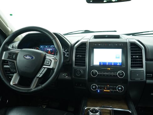 Used 2021 Ford Expedition Platinum image 15