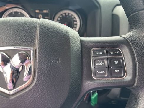 Used 2015 RAM 1500 Express w/ Black Ram 1500 Express Group image 20