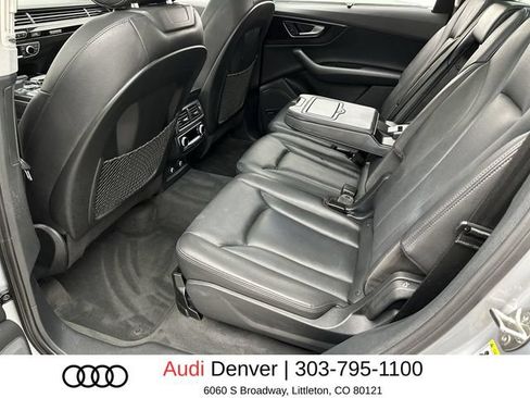 Used 2019 Audi Q7 3.0T Prestige w/ Prestige Package AWD/4WD image 23