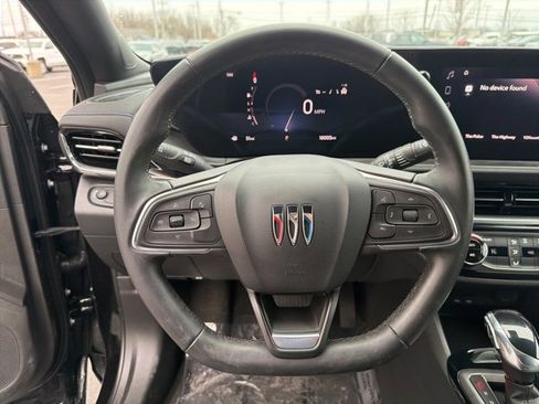 Used 2024 Buick Envista Sport Touring image 20