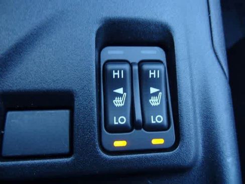 Used 2023 Subaru Impreza 2.0i Sport image 28