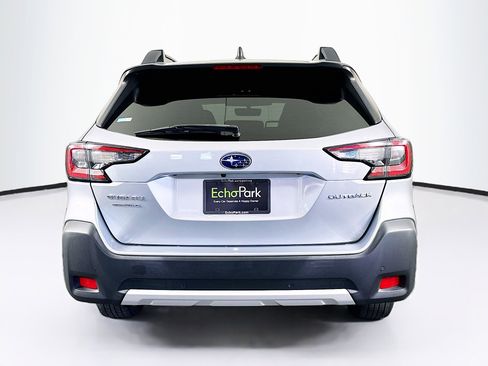 Used 2023 Subaru Outback Limited AWD/4WD image 7
