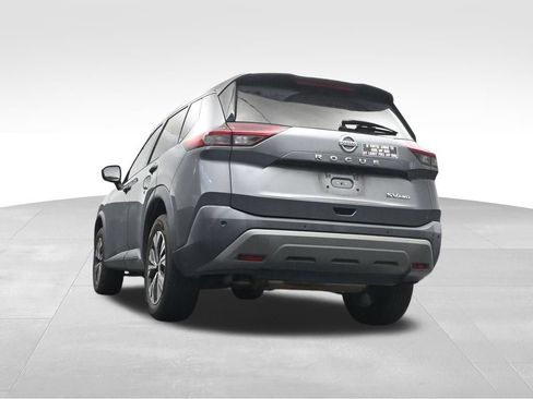 Used 2021 Nissan Rogue SV AWD/4WD image 12