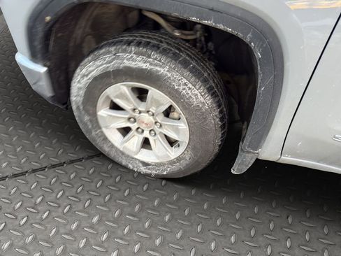 Certified 2024 GMC Sierra 1500 SLE image 23