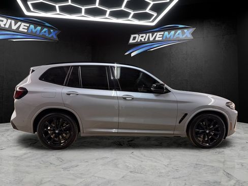 Used 2023 BMW X3 M40i AWD/4WD image 4