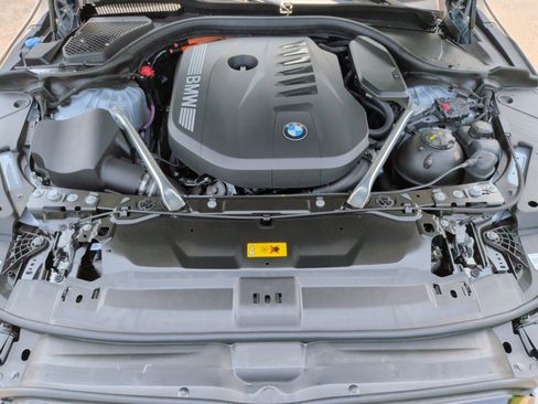 New 2027 BMW 550e xDrive AWD/4WD image 45