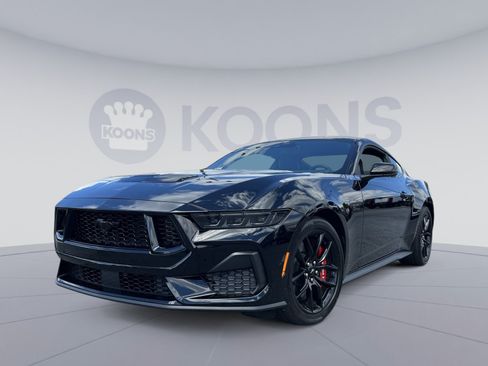 Used 2024 Ford Mustang GT Premium RWD image 1