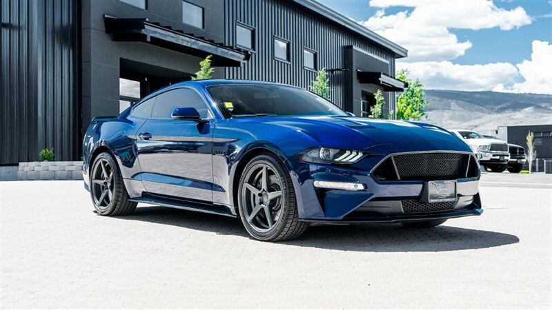 Used 2018 Ford Mustang GT Premium RWD image 1
