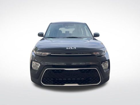 Certified 2022 Kia Soul LX w/ Technology Package FWD image 2