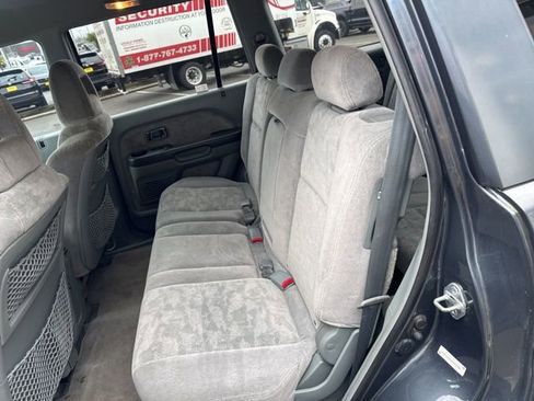 Used 2005 Honda Pilot EX image 15