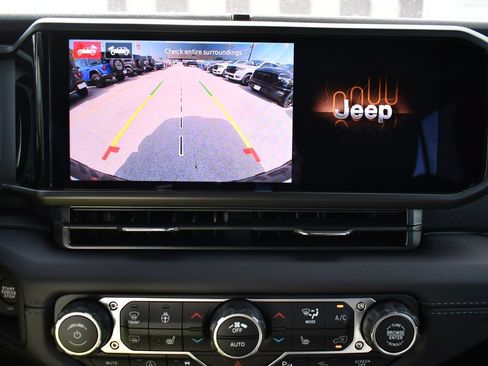 New 2026 Jeep Wrangler Unlimited Rubicon w/ Safety Group AWD/4WD image 21