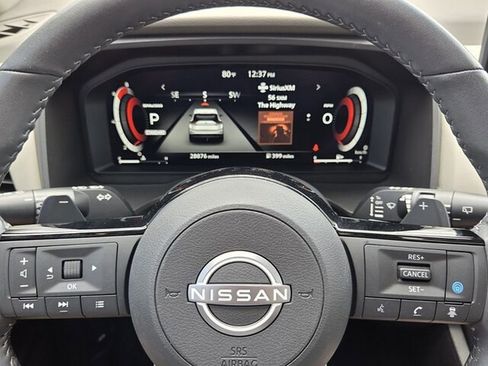 Used 2024 Nissan Rogue SL w/ SL Premium Package image 22