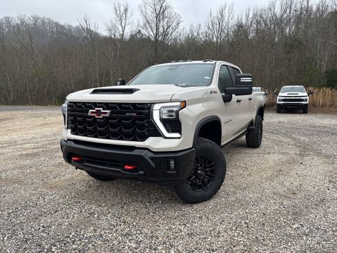 New 2026 Chevrolet Silverado 2500 ZR2 image 1