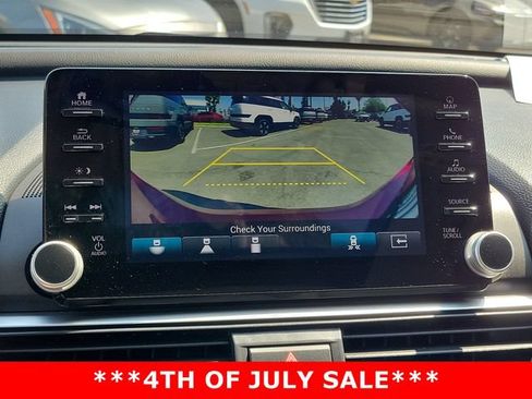 Used 2021 Honda Accord Touring image 12