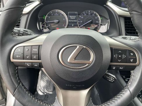 Used 2019 Lexus RX 350 AWD image 18