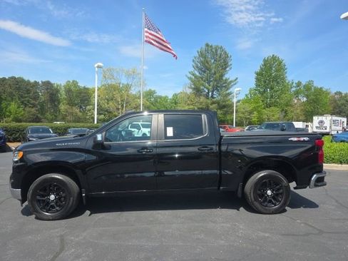 Used 2023 Chevrolet Silverado 1500 LT image 5