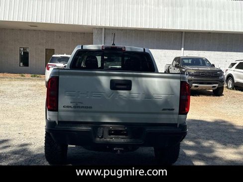 Used 2022 Chevrolet Colorado ZR2 AWD/4WD image 6