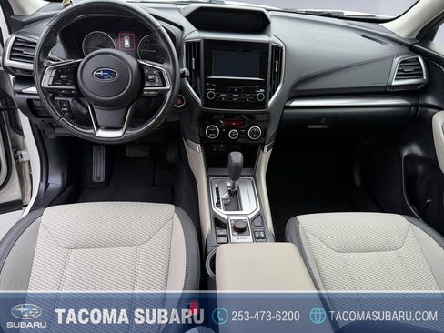 Used 2020 Subaru Forester Premium image 13