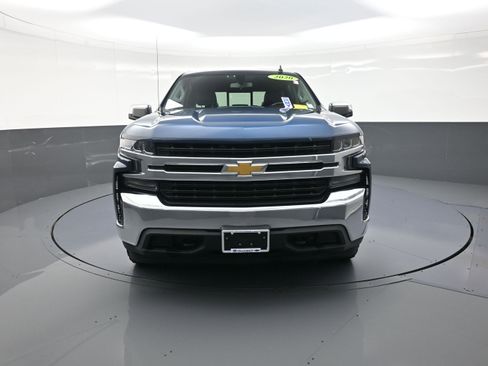 Used 2020 Chevrolet Silverado 1500 LT w/ Convenience Package image 8