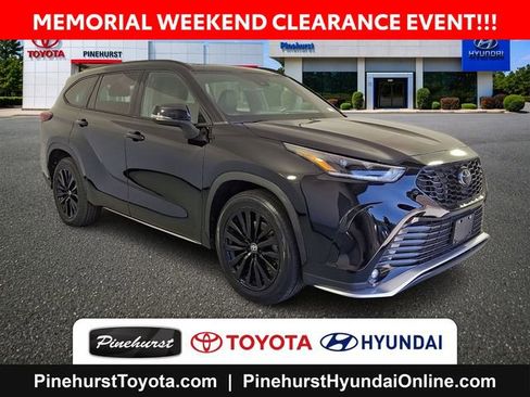 Used 2023 Toyota Highlander XSE AWD/4WD image 1