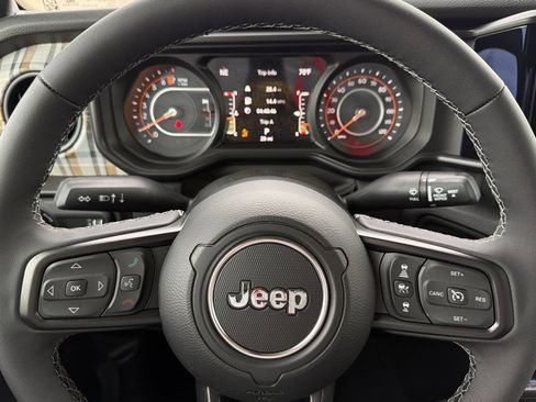 New 2026 Jeep Gladiator Sport AWD/4WD image 26