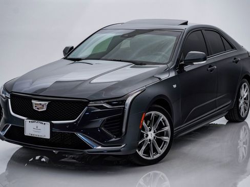 Used 2022 Cadillac CT4 Sport image 3