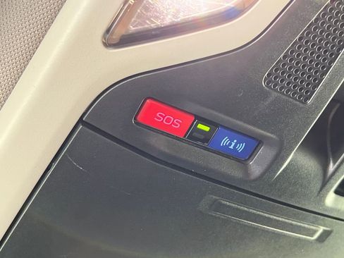 Certified 2024 Subaru Outback Limited XT image 34