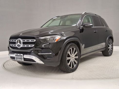 Used 2024 Mercedes-Benz GLE 450e 4MATIC image 39