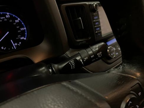 Used 2017 Toyota RAV4 XLE image 26