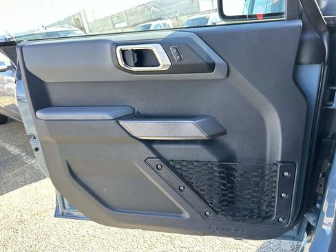 Used 2021 Ford Bronco Black Diamond AWD/4WD image 24