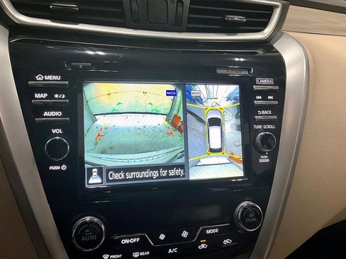 Used 2017 Nissan Murano Platinum image 14