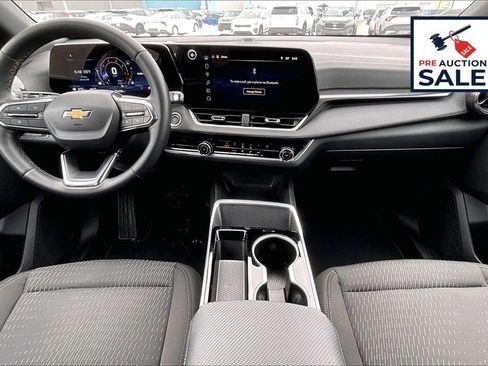 Used 2025 Chevrolet Equinox LT image 15
