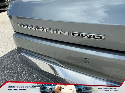 New 2026 GMC Terrain Denali image 17