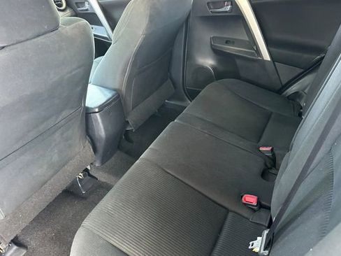 Used 2015 Toyota RAV4 XLE FWD image 14