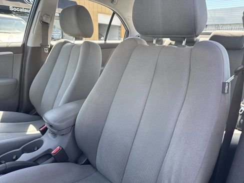 Used 2009 Hyundai Sonata GLS image 16