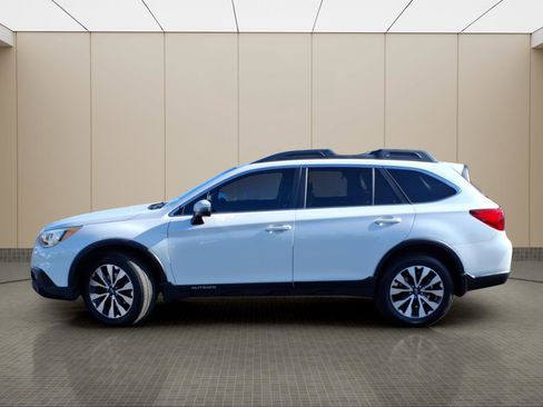 Used 2016 Subaru Outback 2.5i Limited image 12