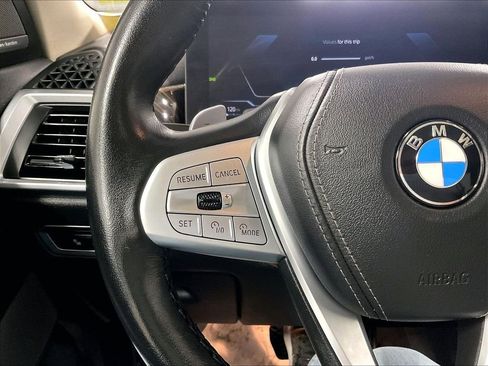 Used 2025 BMW X7 xDrive40i AWD/4WD image 23