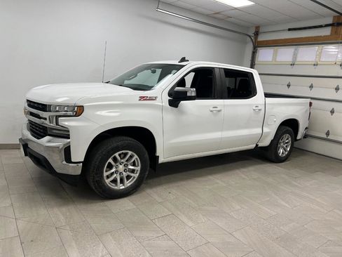 Used 2020 Chevrolet Silverado 1500 LT w/ All-Star Edition image 5