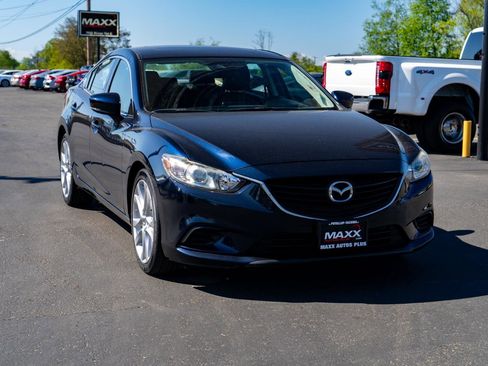 Used 2017 MAZDA MAZDA6 Touring FWD image 2