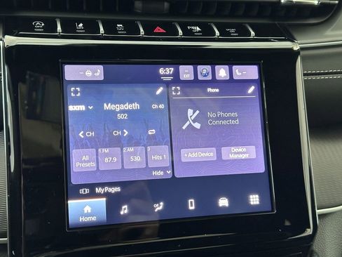 New 2025 Jeep Grand Cherokee Laredo image 32