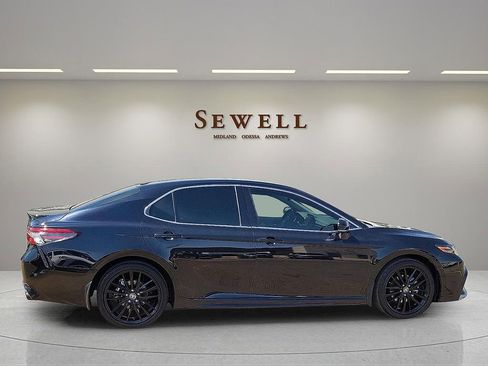 Used 2024 Toyota Camry XSE image 6