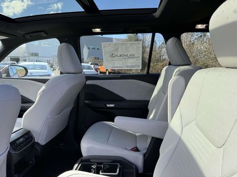 New 2026 Lexus TX 350 AWD image 13